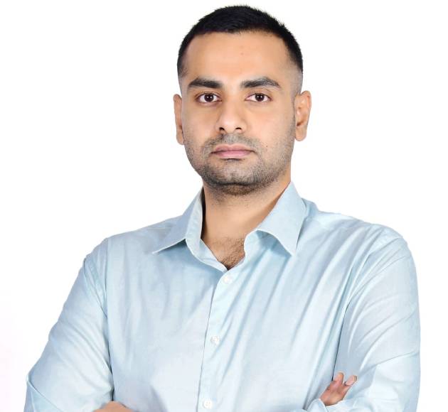 Dr. Rakesh R
